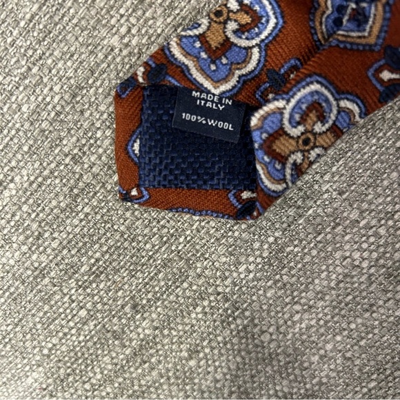 CREMIEUX Slim Tie - Picture 4 of 8